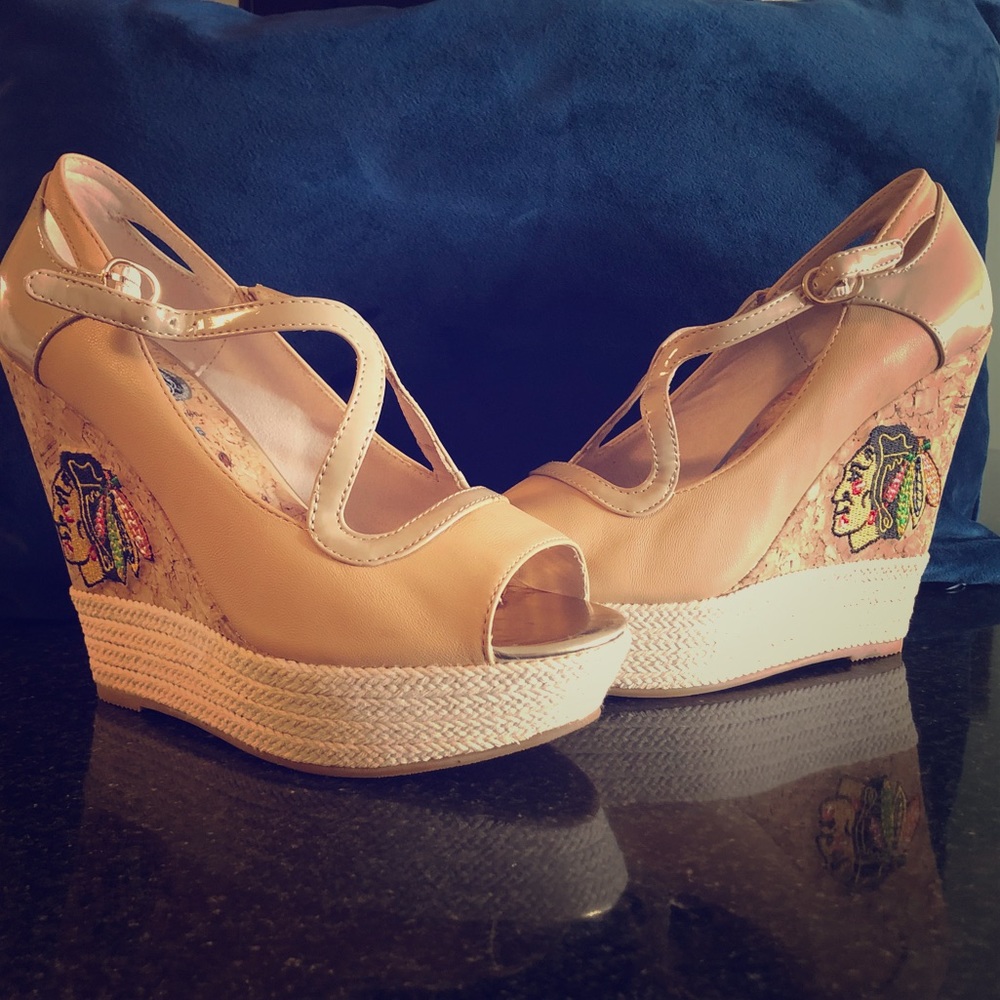 Cuce Shoes Chicago Blackhawks Winning Wedge